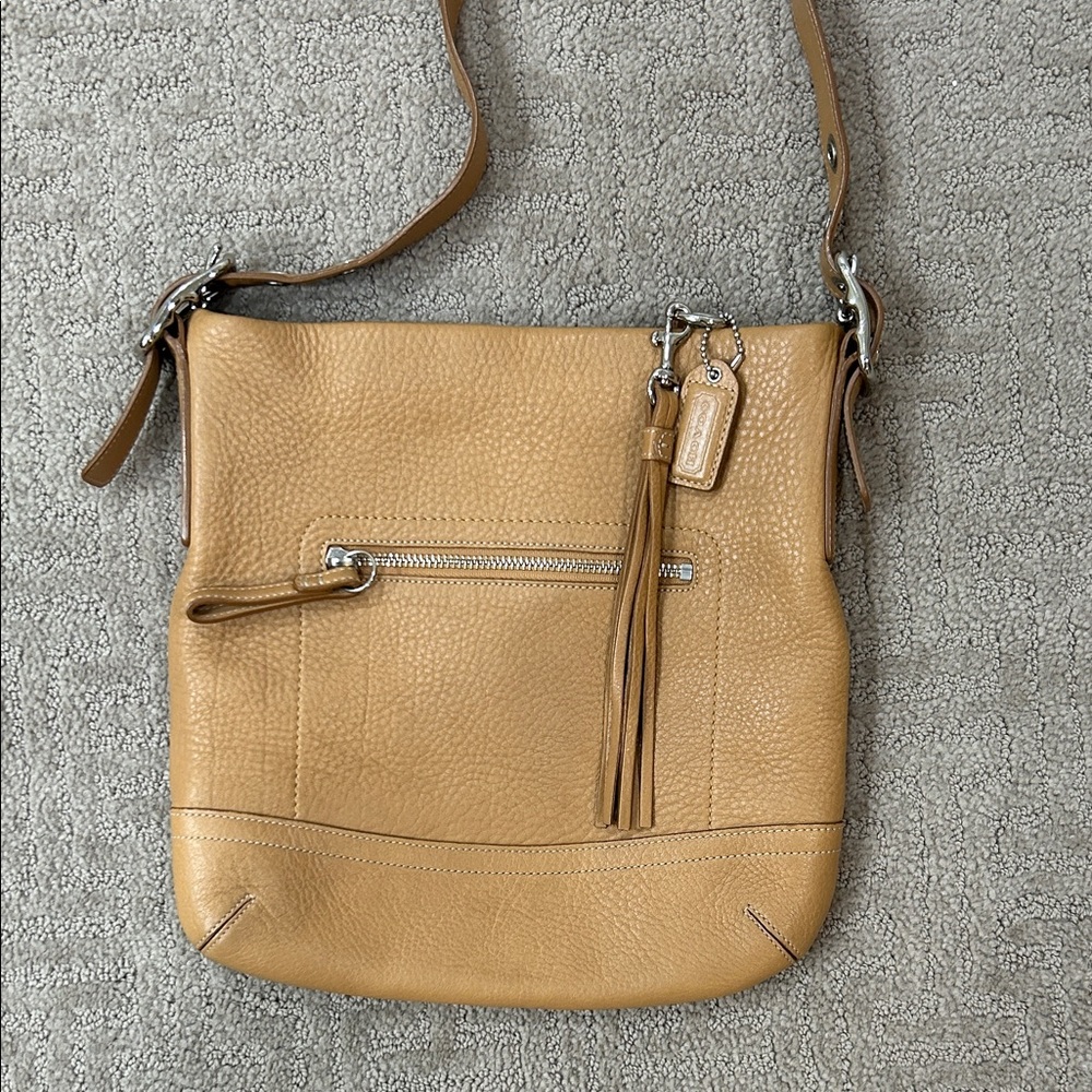 Coach Tan Leather Hobo Crossbody Bag-Excellent condition!!